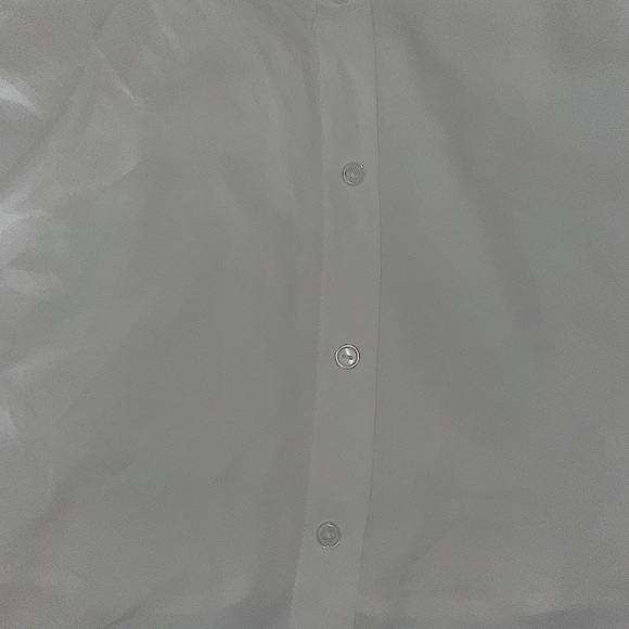 Loose fit crop blouse - Picture 2 of 3